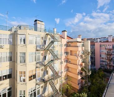 Avenida de Berna, Lisbon, Lisbon 1050-038 - Photo 2