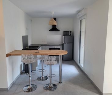 Location Appartement 1 pièce 36m² THONON LES BAINS 74200 - Photo 1