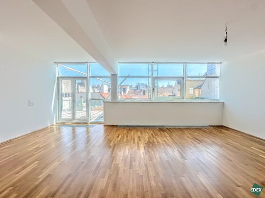 Exklusive Innenstadt-Maisonette mit Glasfront, Freiflächen &#038; Stephansdom-Blick - Foto 1