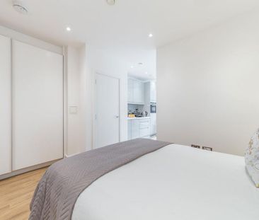 Studio to rent - Photo 5