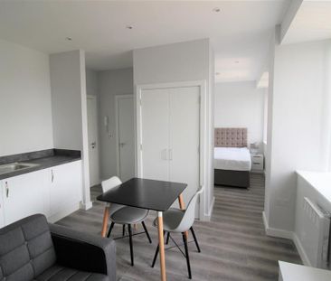 Studio to rent - Photo 5