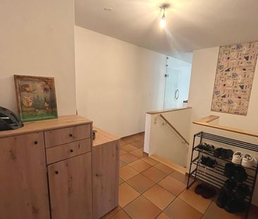 Hochwertige Maisonettewohnung mit Tageslichtbad, Einbauküche und Te... - Photo 4