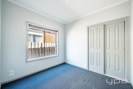 26 Kasem Drive, Werribee VIC 3030 - Photo 4