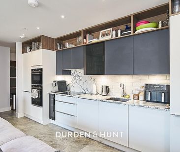 Chelmsford Road, Shenfield, Brentwood - Photo 4