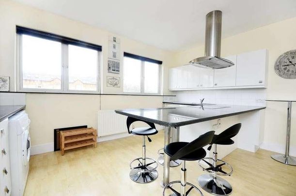 Point Pleasant, Wandsworth, SW18 - Photo 1