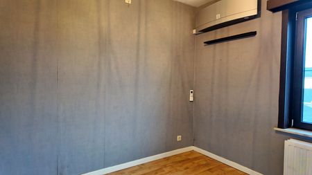 Rustig gelegen vrijstaande gezinswoning met ruime tuin in Eeklo! - Foto 5