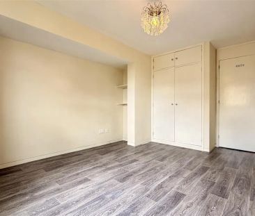 Vicarage Drive, Wadworth, Doncaster - Photo 6