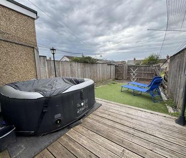 Redcliffe Street, Swindon, SN2 - Photo 2
