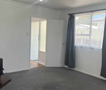 Pets Negotiable fully fenced - Photo 1