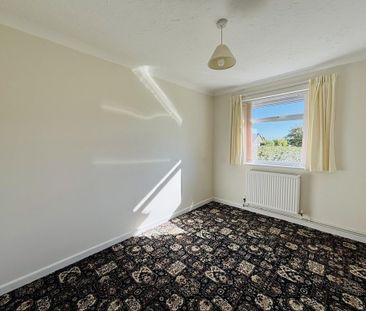 3 bedroom detached bungalow to rent - Photo 5