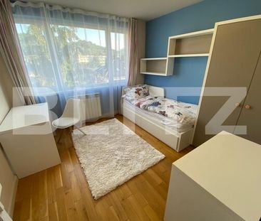 Apartament cu 3 camere, 76 mp, parcare, zona Alexandru Vlahuta - Photo 1