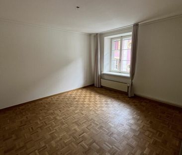 2½-Zimmerwohnung in der Altstadt von La Neuveville mit Seeblick - Photo 5