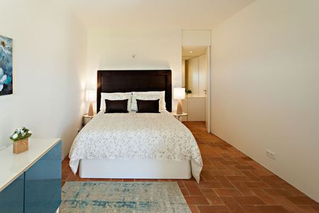 Rua Arquiteto Eduardo Souto Moura - Photo 2