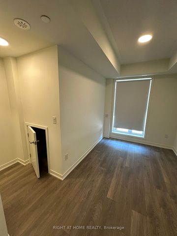 For Lease - 155 Canon Jackson Drive Unit# 107, Toronto, Ontario - Photo 2