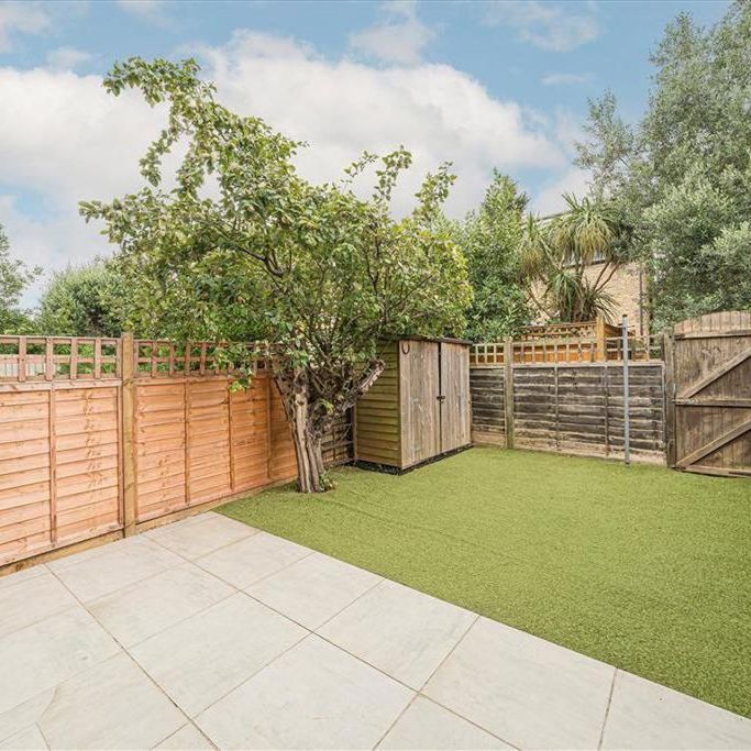 3 bedroom house to rent - Photo 1