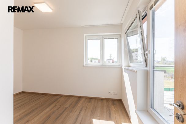 Pronájem domu 107 m² s pozemkem 124 m² - Photo 1