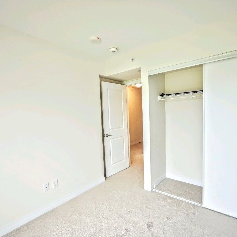 For Lease - 2635 William Jackson Drive Unit# 717, Pickering, Ontario - Photo 1