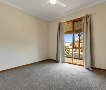 Great Family Home with Impressive Shed - Photo 4