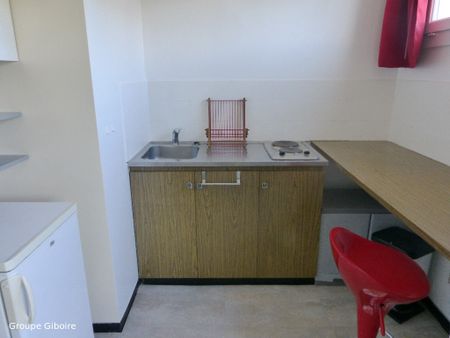Maison T5 à louer - 70 m² - Photo 5