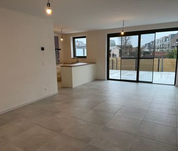 Appartement te huur - Photo 1