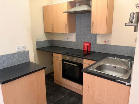 1 bedroom flat to rent - Photo 5