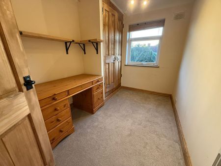 Montgomery Road, Gosport - Photo 4