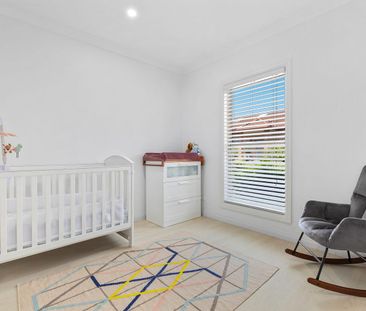 Exquisite 3-bedroom single-level villa in a boutique complex - Photo 2