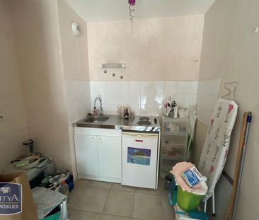 Location Appartement 2 pièces 43m² VENDIN LE VIEIL 62880 - Photo 2