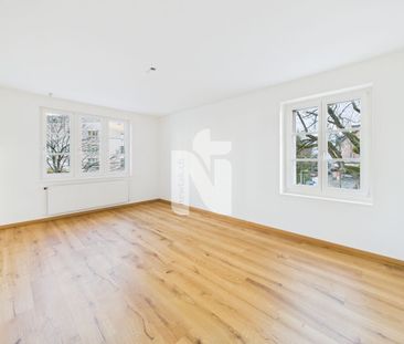 Helle und grosszügige 5.5-Zimmer-Wohnung am Löwenkreisel mit Balkon... - Foto 3