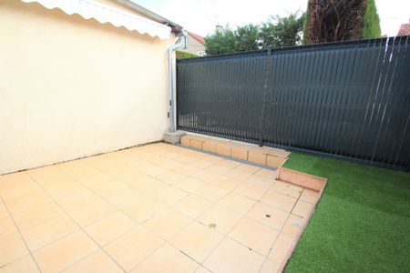 Location Appartement 1 pièce 27m² DECIZE 58300 - Photo 4