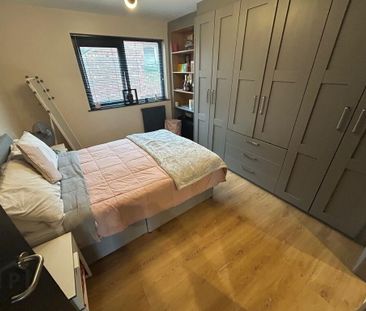 Apt 8, 1 Sussex Place, Belfast, BT2 8AL - Photo 6