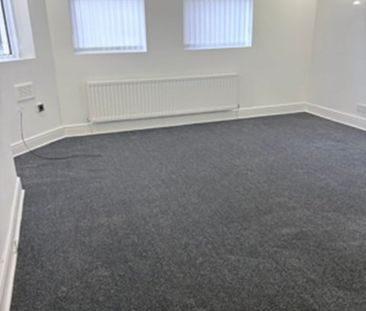 1 Bed Flat, Warren Drive, CH45 - Photo 1