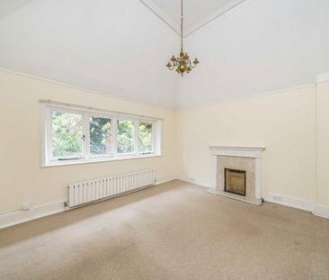 3 bedroom flat to rent - Photo 2