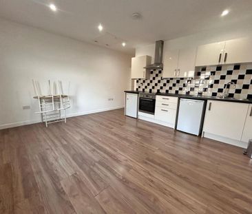 2 bedroom apartment to rent - Photo 3