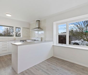 Spacious family home - Photo 1