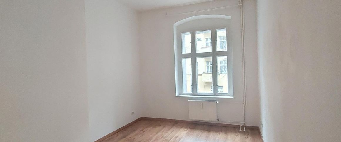 Gemütliche 2-Zimmer-Altbauwohnung nahe dem Boxhagener Platz zu vermieten! - Photo 1