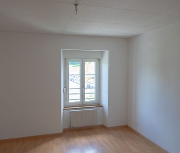 Grand-Rue 8, Les Brenets – 4.5 pièces au 2ème étage - Photo 1