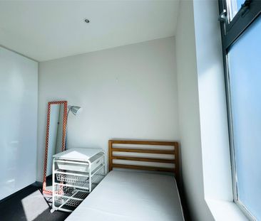 601/53 Batman Street - Photo 4