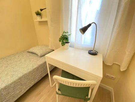 Calle de Caunedo, Madrid, Community of Madrid 28037 - Photo 4