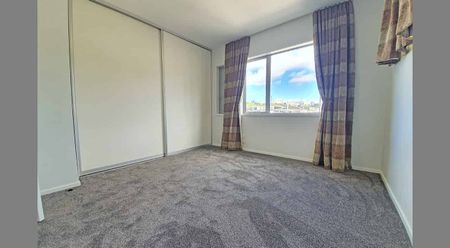 Seriously Convenient and Comfortable - Photo 5