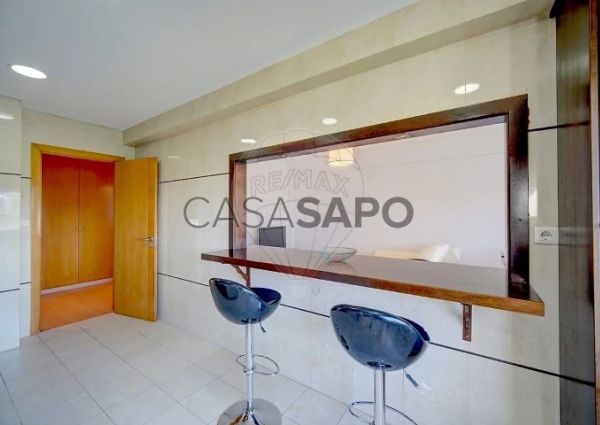 Apartamento T3 para alugar na Amadora