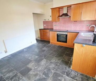 2 bedroom property to rent in Bolton - Photo 3