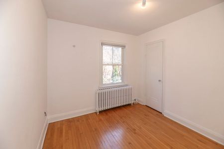 For Lease - 8 Macpherson Avenue, Toronto, Ontario - Photo 2