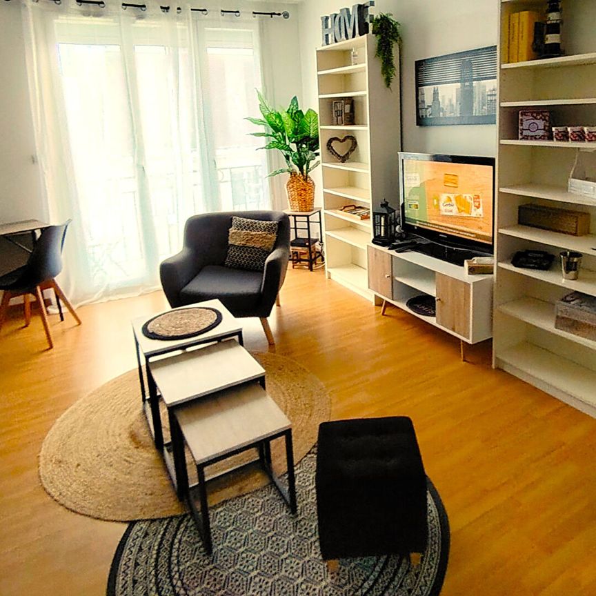 Location Appartement 2 pièces 42m² - Photo 1