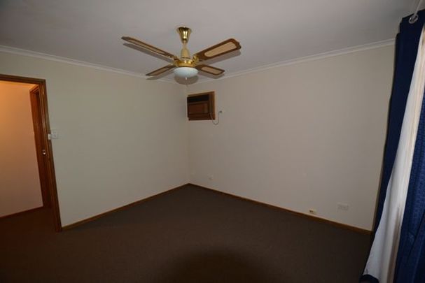 Family Home on the West side - Photo 1