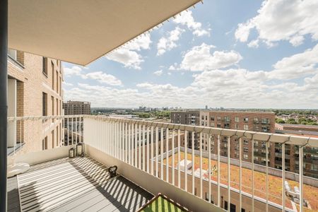 Hanbury Road, Acton, W3 - Photo 2