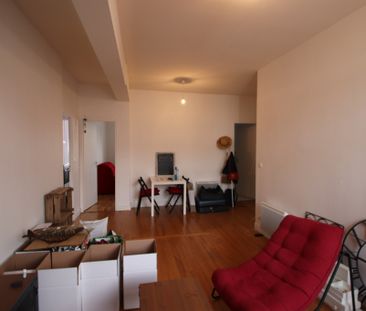 Location Appartement 3 pièces 55m² - Photo 2