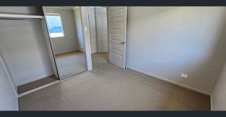 Modern 2-storey House!! - Photo 2