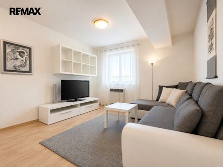 Pronájem bytu 2+kk 37 m² - Фото 2
