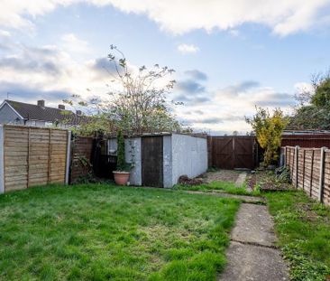 2 bedroom semi-detached house to rent - Photo 5